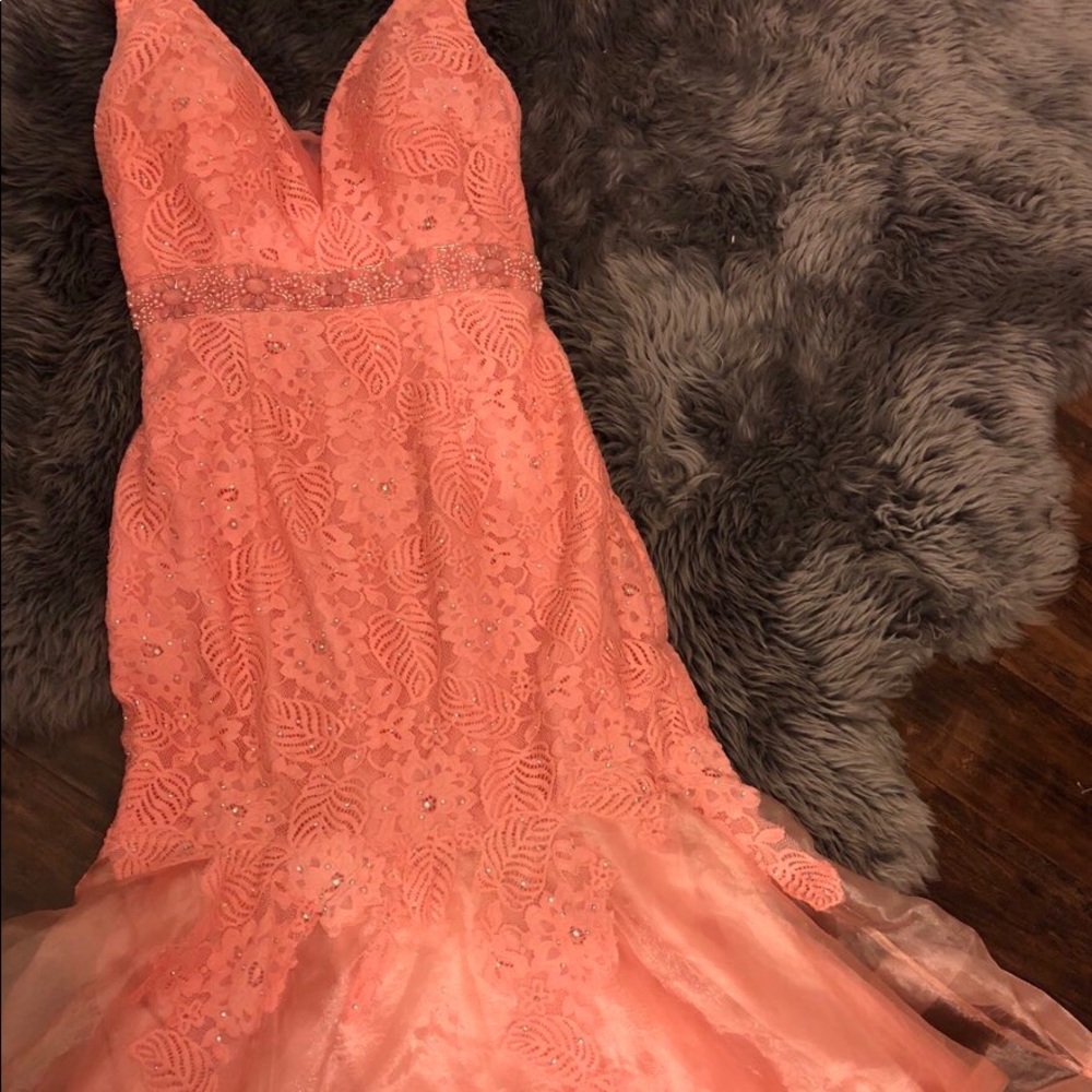 LIKE NEW Pink prom dress size 8